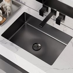 Kitchen and bathroom sinks